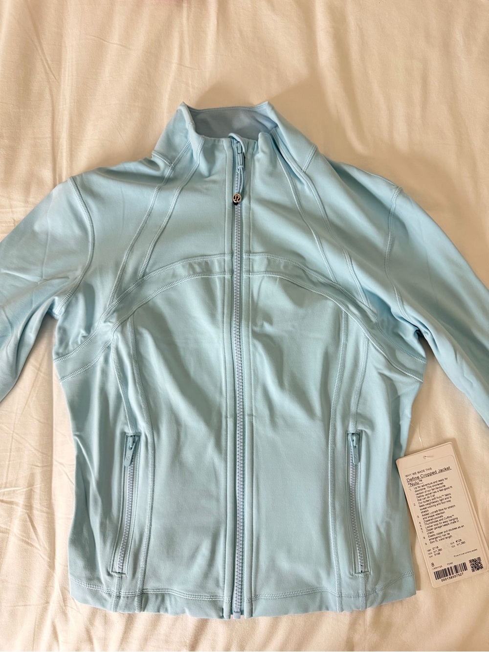 Lululemon Define Jacket “Foam Cloud”